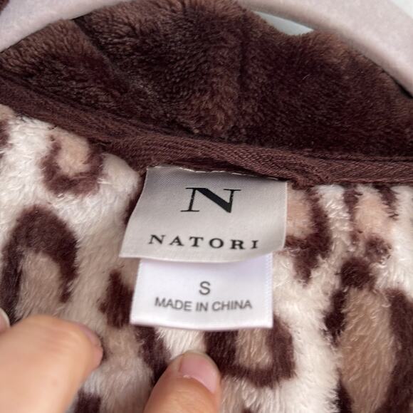 Natori super soft plush leopard print bath robe sz S - Picture 6 of 8